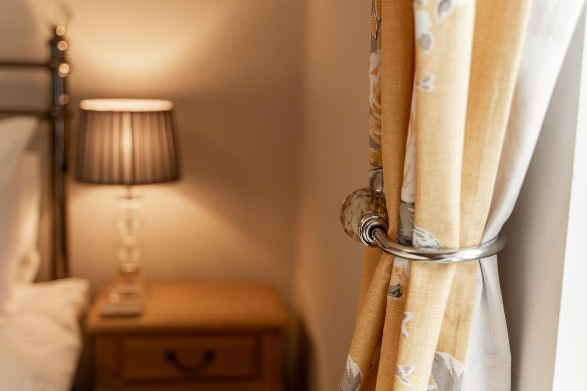 Cosy 2 Bed Cottage In Charming Village Of Christleton - For Up To 5 Kültér fotó