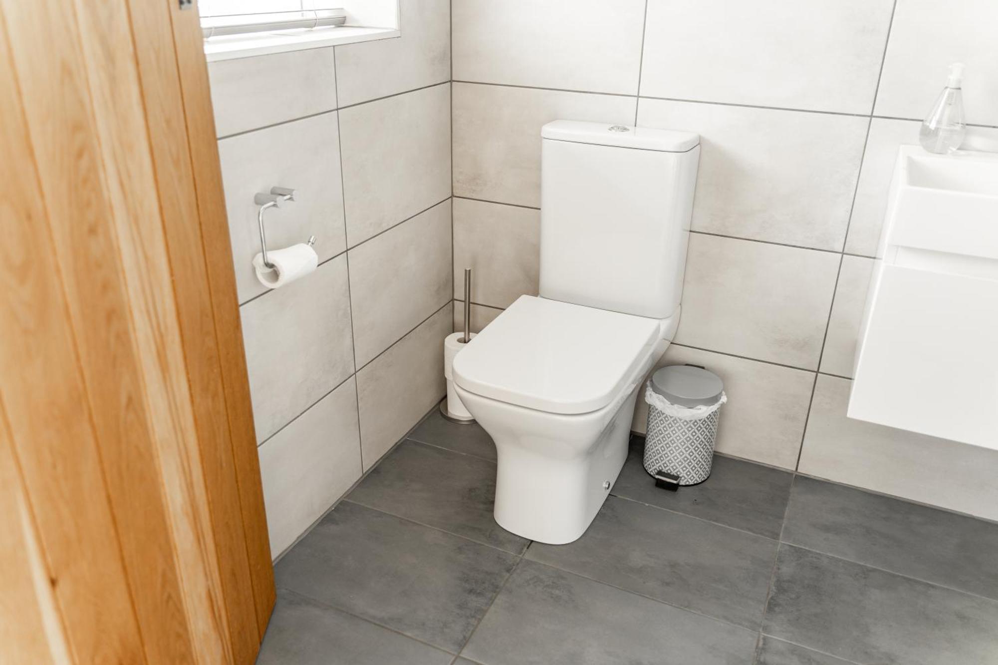 Cosy 2 Bed Cottage In Charming Village Of Christleton - For Up To 5 Kültér fotó