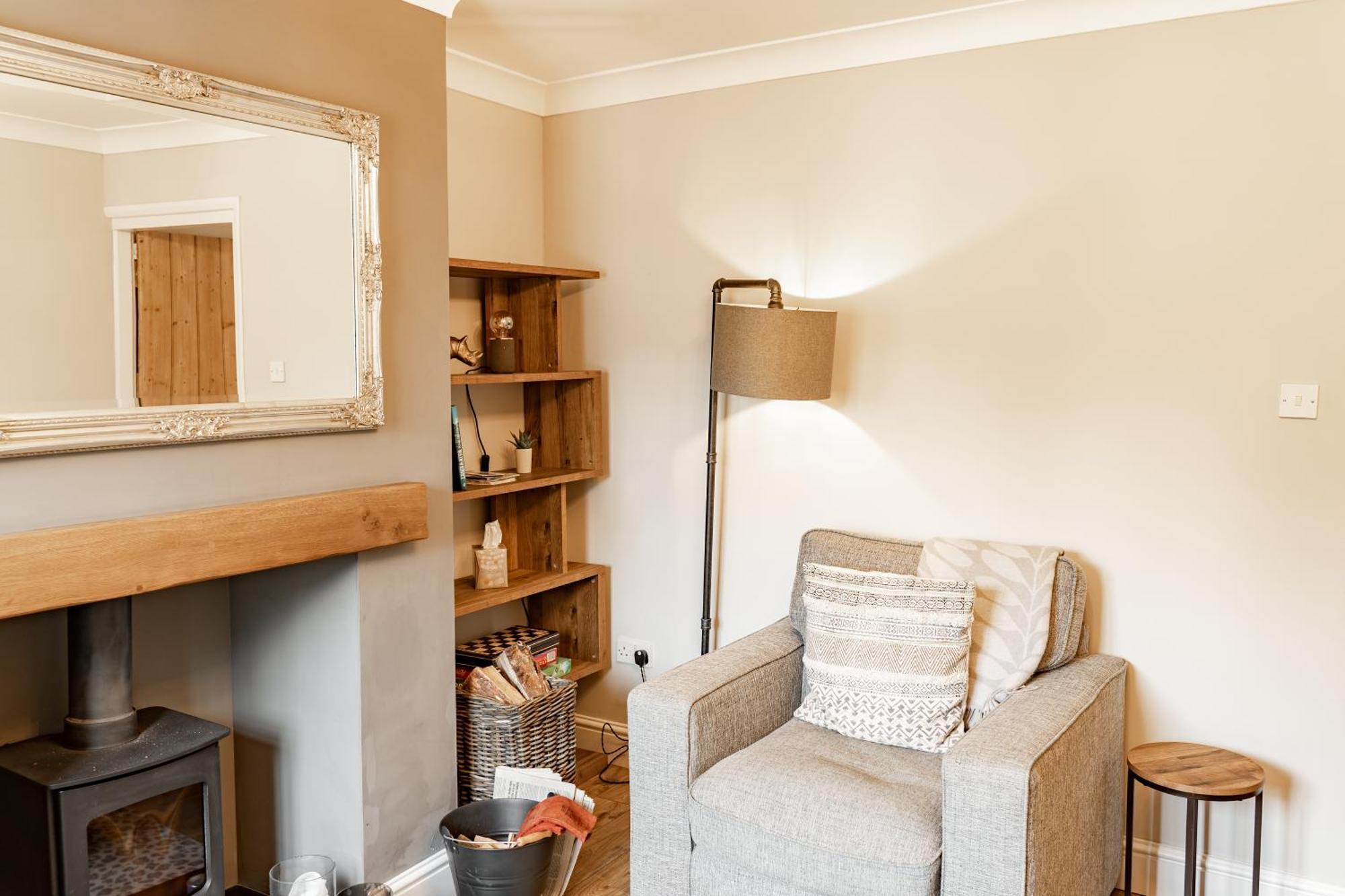 Cosy 2 Bed Cottage In Charming Village Of Christleton - For Up To 5 Kültér fotó